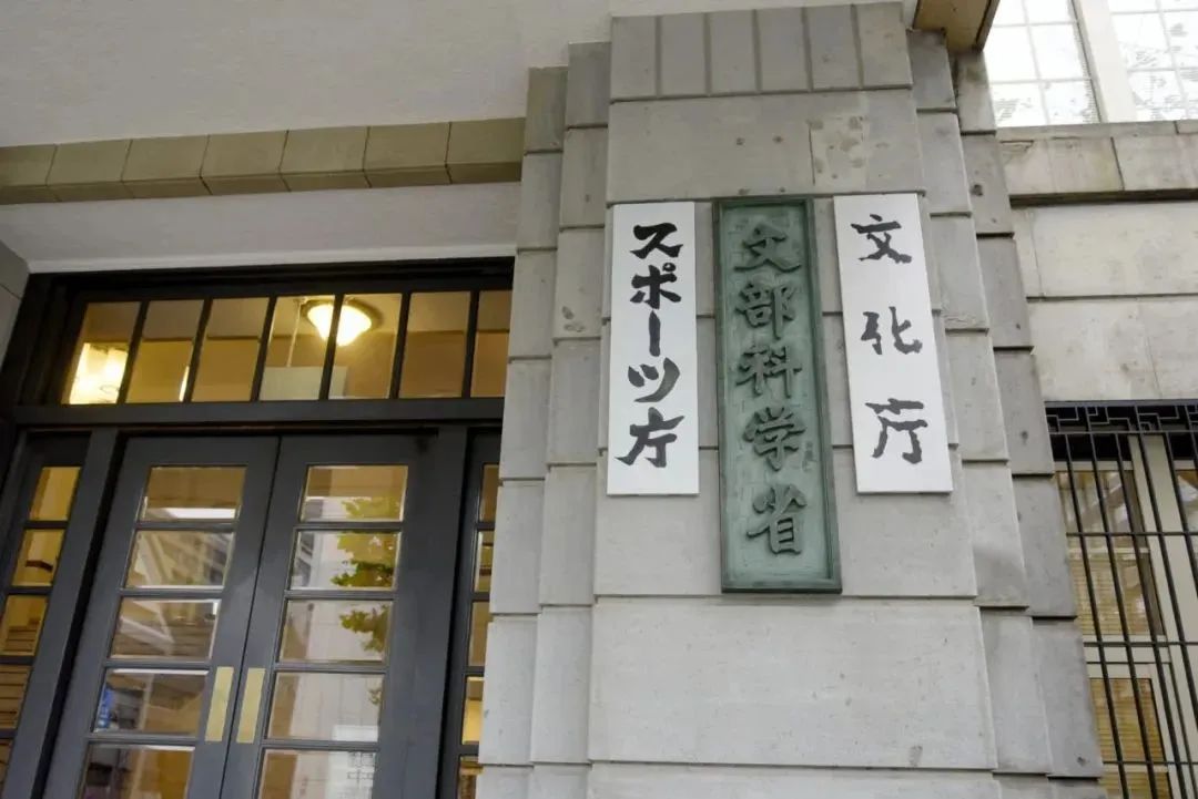 21世紀佳益出國留學